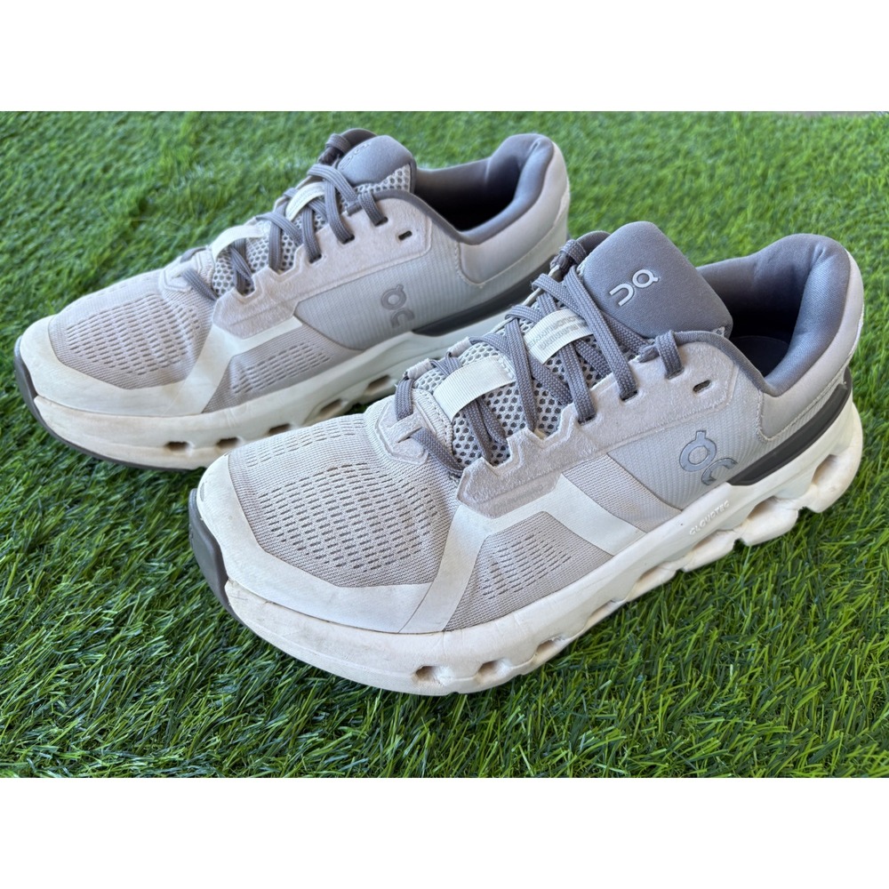 On Cloudrunner Womens Size 9.5 Men's 8 Grey White Running Shoes 3WE10130622